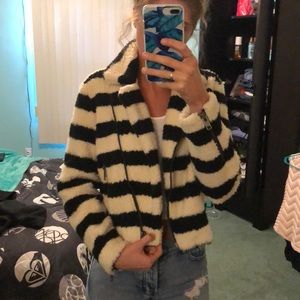 AMUSE SOCIETY JACKET